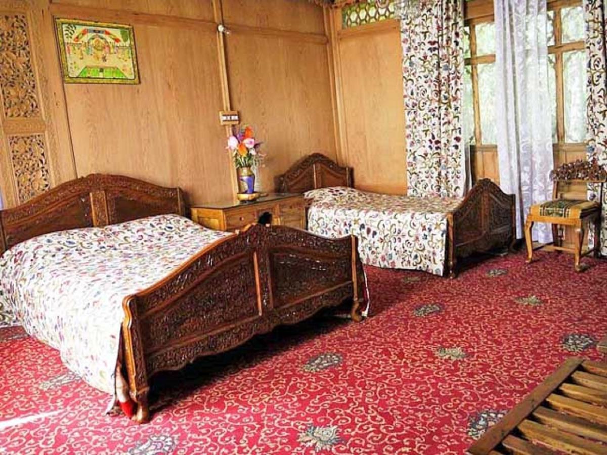 New Jersey Houseboats 호텔 Nagin Bagh 객실 사진
